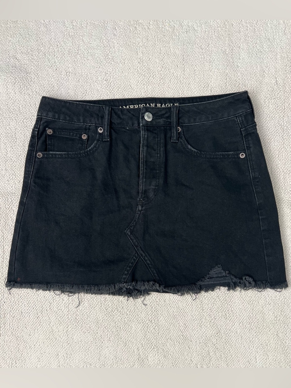 American Eagle Outfitters Black High-Rise Denim Mini Frayed Hem Size: 8